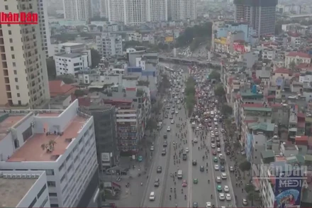 [Video] Đề xuất hai phương án mở rộng đường Láng, ưu tiên xây cầu cạn