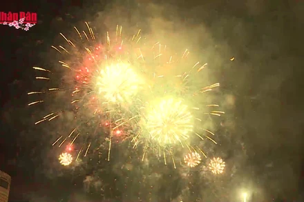 [Video] Chi tiết 33 điểm bắn pháo hoa đêm giao thừa Tết Bính Ngọ 2026 tại Hà Nội