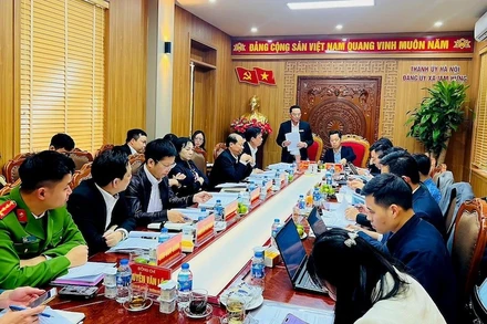 Đoàn giám sát số 14 của Ban Thường vụ Thành ủy Hà Nội làm việc với Đảng ủy xã Tam Hưng.