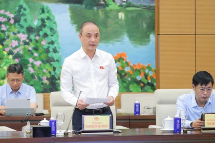 Ủy Ban Thường Vụ Quốc Hội Tạo Nền Tảng Pháp Lý Thúc Đẩy Chuyển Đổi Số Toàn Diện