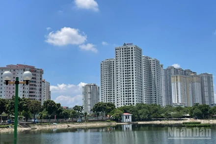 Dự báo khu vực Hà Nội có mây, ngày nắng nóng. (Ảnh minh họa: Đ.T)