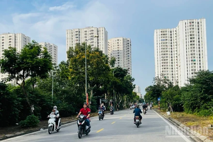 Dự báo khu vực Hà Nội ngày nắng, chiều tối và đêm có mưa rào. (Ảnh minh họa: Đ.T)