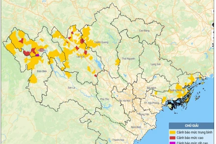 Bản đồ nguy cơ lũ quét, sạt lở đất đá trên các khu vực.
