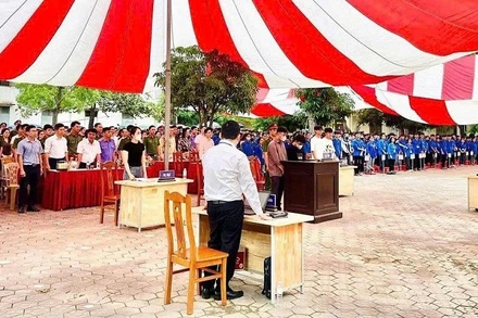 “Phiên tòa giả định” một trong những cách làm sáng tạo, mang lại hiệu quả cao trong tuyên truyền pháp luật thuộc mô hình “Giáo dục ý thức chấp hành pháp luật và kỹ năng sống trong các trường học”.