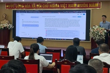 Cán bộ, công chức phường Giảng Võ (Hà Nội) tại khoá học tập huấn. (Ảnh: PV)