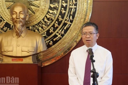 Đại sứ Việt Nam tại Trung Quốc Phạm Thanh Bình phát biểu tại buổi lễ.