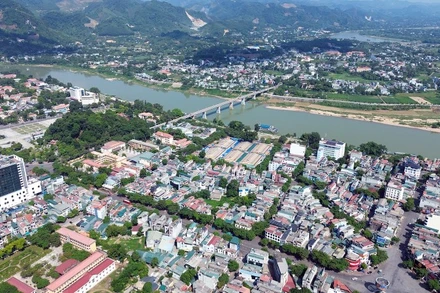 Ước thực hiện thu ngân sách nhà nước trên địa bàn tỉnh Tuyên Quang 10 tháng năm 2025 là hơn 5.555 tỷ đồng.