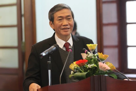 Ủy viên Bộ Chính trị, Trưởng ban Tuyên giáo Trung ương Đinh Thế Huynh phát biểu tại Lễ kỷ niệm 25 năm Ngày Báo Nhân Dân cuối tuần ra số đầu (12/2/2014). (Ảnh NGỌC SƯƠNG)