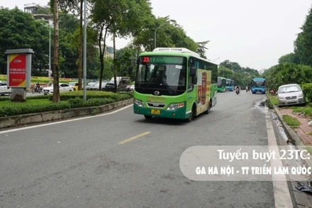 Hà Nội sẽ tăng cường 11 tuyến buýt để phục vụ nhân dân tham quan triển lãm thành tựu kinh tế-xã hội.