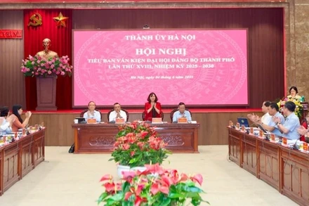 Quang cảnh hội nghị chiều 4/6.