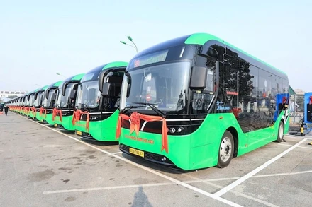 Hà Nội sẽ thí điểm tuyến buýt điện phục vụ nhân dân, du khách tham quan các điểm du lịch khu vực Hoàn Kiếm, Ba Đình