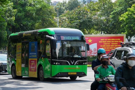 Transerco đã phục vụ tốt nhu cầu đi lại của nhân dân trong dịp kỷ niệm 80 năm Cách mạng Tháng Tám thành công và Quốc khánh 2/9.