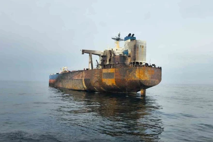 Tàu chở dầu Kairos đã bốc cháy ở vị trí cách bờ biển Thổ Nhĩ Kỳ 28 hải lý. Nguồn: Cơ quan chức năng Thổ Nhĩ Kỳ.