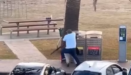 Một người dân dũng cảm lao vào đoạt súng của hung thủ (Ảnh: X)