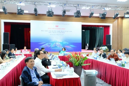 Toàn cảnh hội thảo khoa học.