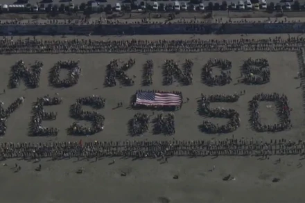 Những người biểu tình ở Mỹ ngày 18/10/2025. Nguồn: X