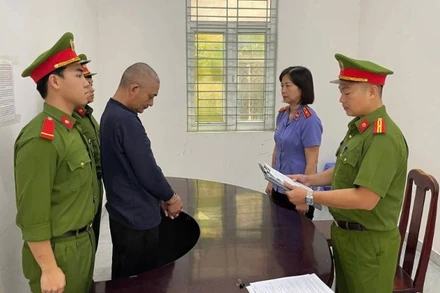 Cơ quan chức năng khởi tố Huỳnh Khổng. (Ảnh: Công an cung cấp)