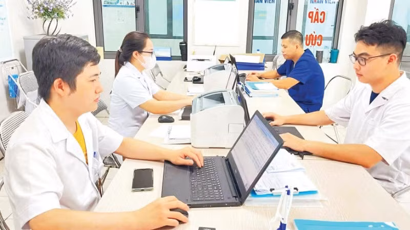 Việc triển khai bệnh án điện tử tại Bệnh viện đa khoa Lâm Hoa góp phần giảm chi phí, giảm thời gian chờ đợi cho người dân.
