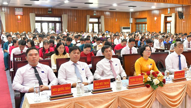 Đại biểu dự đại hội. pvd-0296.jpg