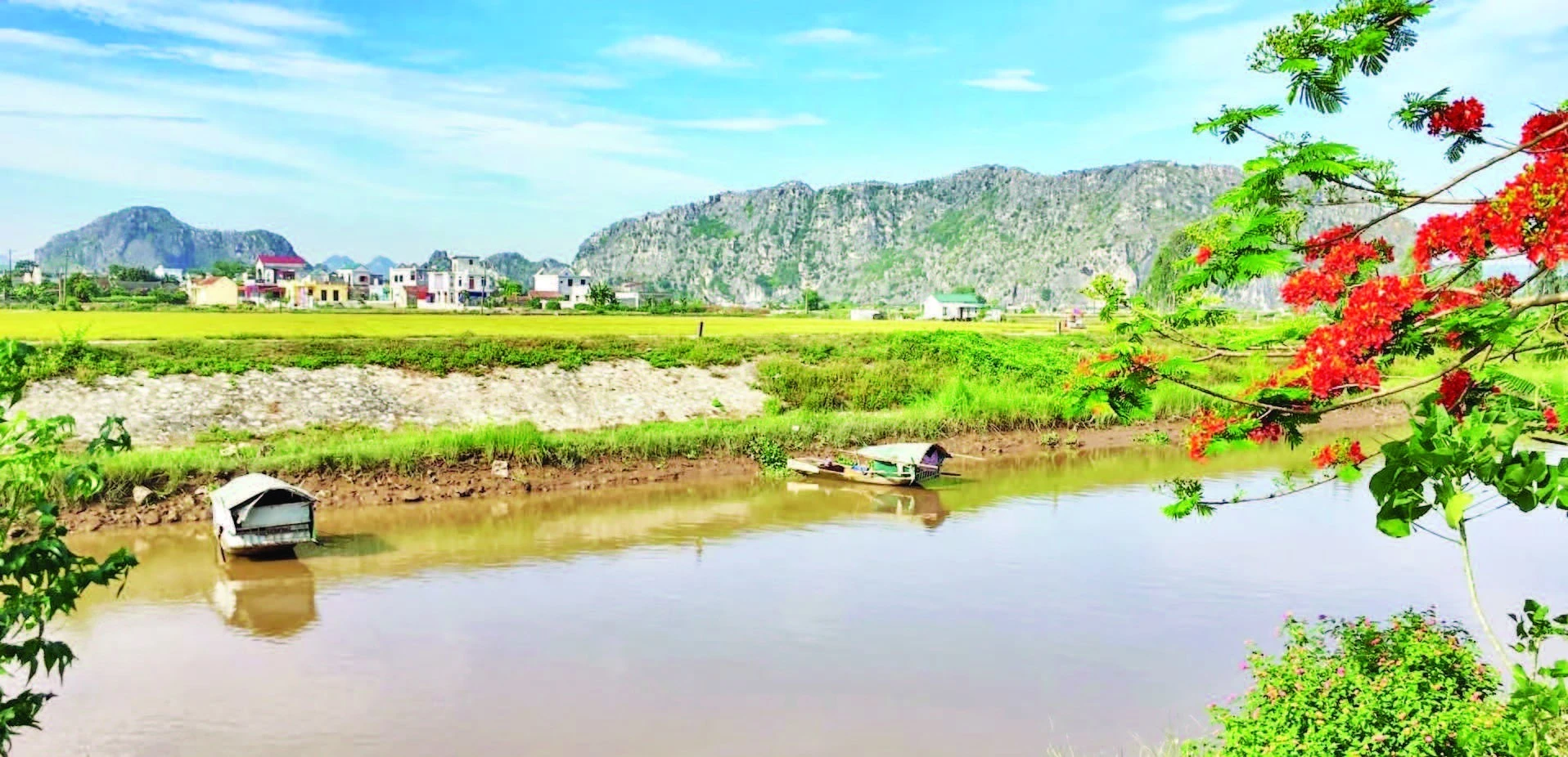 Kênh Nhà Lê đoạn qua huyện Yên Mô, tỉnh Ninh Bình. (Ảnh SỞ DU LỊCH NINH BÌNH)