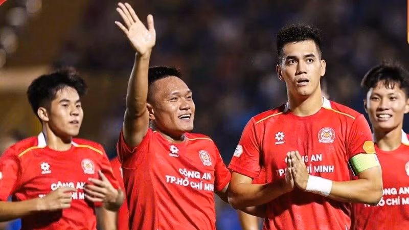 Niềm vui chiến thắng của các cầu thủ Câu lạc bộ Công an Thành phố Hồ Chí Minh.