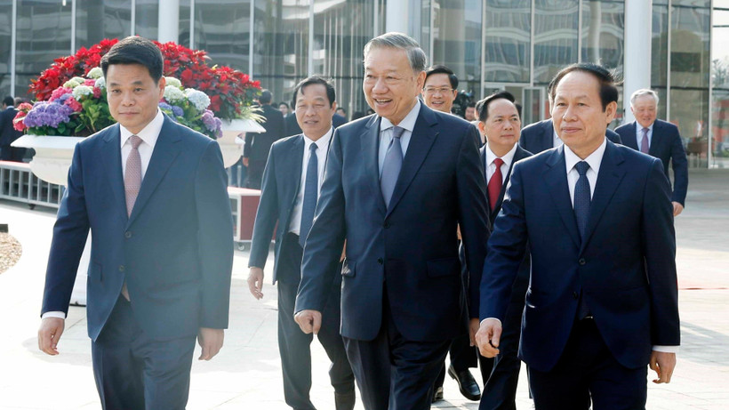 Tổng Bí thư Tô Lâm đến dự cuộc làm việc với Ban Chấp hành Đảng bộ thành phố Hải Phòng. Ảnh: Thống Nhất/TTXVN