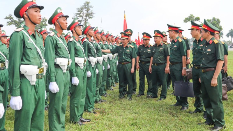 Thiếu tướng Trần Văn Bắc, Tư lệnh Quân khu 2 thăm, động viên lực lượng tham gia A80.