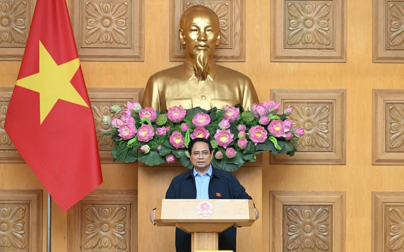 Xây dựng hành lang pháp lý, thúc đẩy hình thành và phát triển sàn dữ liệu Việt Nam Thủ tướng Phạm Minh Chính chủ trì cuộc làm việc về xây dựng hành lang pháp lý, cơ chế, chính sách thúc đẩy hình thành và phát triển sàn dữ liệu Việt Nam. (Ảnh: TRẦN HẢI)