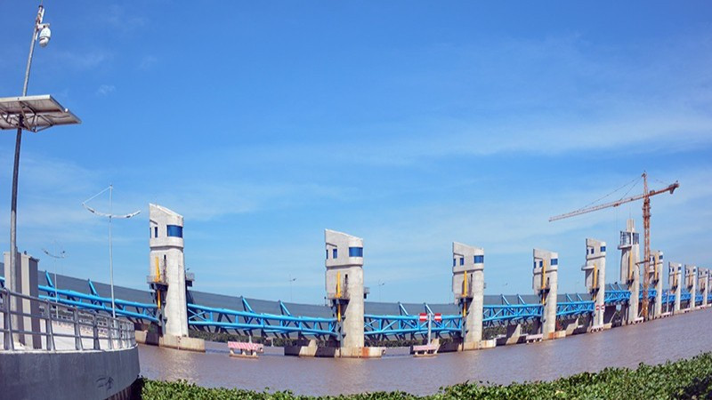 Cống Cái Lớn, một trong những hạng mục chính của Hệ thống thủy lợi Cái Lớn-Cái Bé. (Ảnh: QUỐC TRINH)