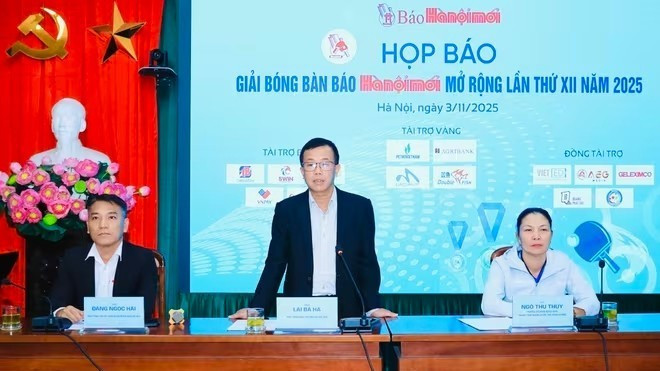 Ban Tổ chức họp báo tại Hà Nội chiều 3/11