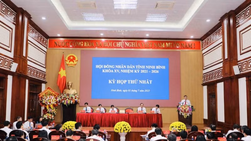 Các đại biểu dự hội nghị.