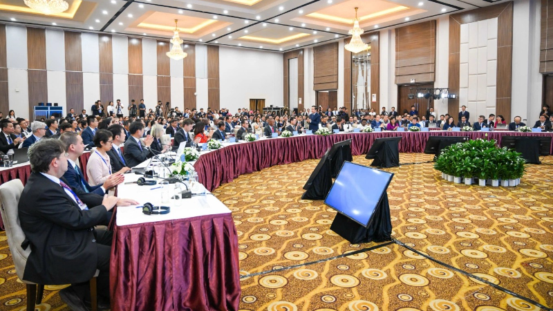Toàn cảnh Hội nghị bàn tròn Bộ trưởng về quản trị AI.