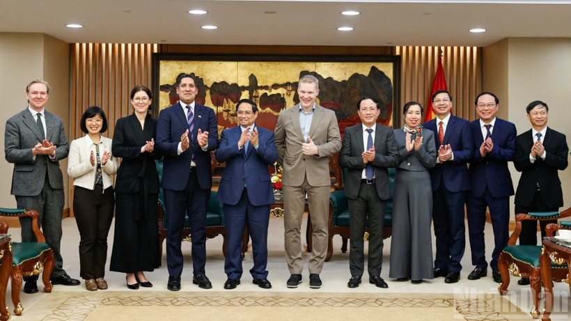 Thủ tướng Chính phủ Phạm Minh Chính và đoàn đại biểu phía Thụy Điển. (Ảnh: Trần Hải)