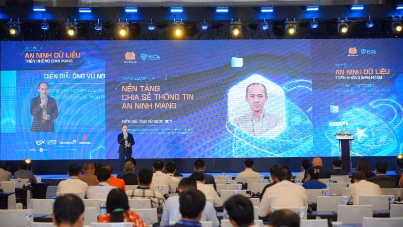Quang cảnh hội thảo “An ninh dữ liệu trên không gian mạng” do Hiệp hội An ninh mạng quốc gia tổ chức. (Ảnh: BTC)