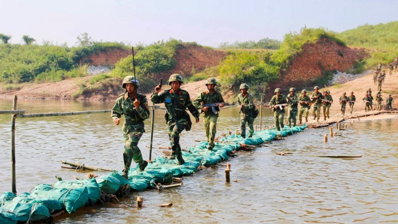 Sư đoàn 316 tham gia diễn tập vòng tổng hợp tại thao trường TB1 Bắc Giang. (Ảnh TUẤN ANH)