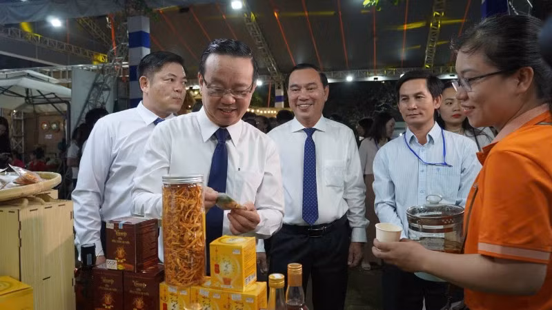 Sản phẩm OCOP của Thành phố Hồ Chí Minh tại sự kiện. 