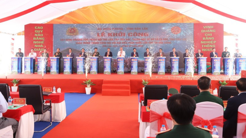 Tổng Bí thư Tô Lâm dự Lễ khởi công Trường phổ thông nội trú liên cấp xã Ea Rốk, Đắk Lắk. (Ảnh nhandan.vn) 