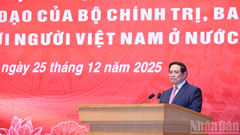 Thủ tướng Chính phủ Phạm Minh Chính phát biểu ý kiến tại hội nghị. (Ảnh: Trần Hải)