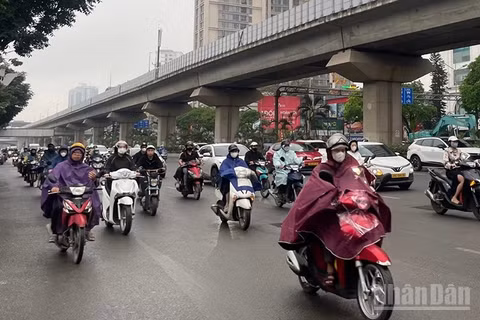 Dự báo khu vực Hà Nội có mưa, mưa rào và có nơi có dông.