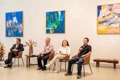 Các nghệ sĩ tham dự Art Talk – một chương trình “Luận đàm cùng nghệ thuật” lần đầu tiên được Masterise Group và hệ sinh thái giới thiệu và tổ chức.