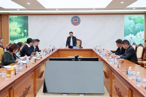 Toàn cảnh cuộc họp.