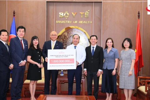 Hướng Tới Đại Hội Đảng Toàn Quốc Lần Thứ Xiv - Trang 1 Prudential Việt Nam Trao Séc Tượng Trưng Chương Trình &Quot;Trao Gửi Yêu Thương&Quot; Cho Quỹ Bảo Trợ Trẻ Em Việt Nam.
