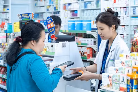 Pharmacity ứng dụng AI phục vụ khách hàng, giúp dược sĩ nâng cao chất lượng tư vấn.