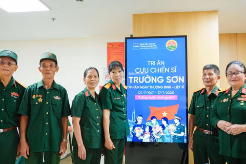 Các cựu chiến binh được tiếp đón chu đáo và trải nghiệm dịch vụ y tế chất lượng cao.