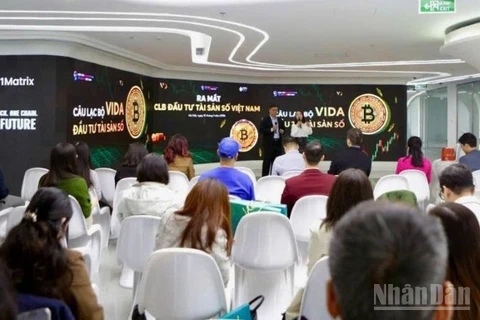 Sự kiện thu hút sự tham dự của hơn 100 khách mời, mở ra không gian đối thoại về tri thức, trách nhiệm và tương lai của thị trường tài sản số. (Ảnh: PV)