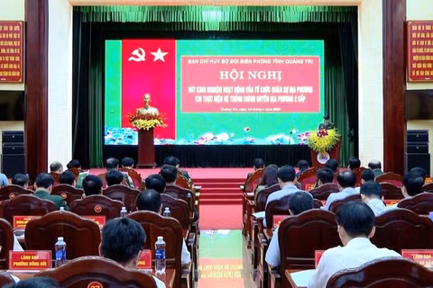 Quang cảnh hội nghị .