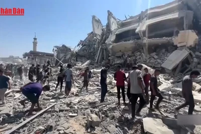 [Video] Israel không kích dữ dội thành phố Gaza, Ai Cập nêu tầm quan trọng của giải pháp hai nhà nước 