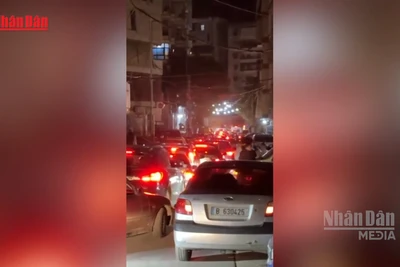 [Video] Hơn 30.000 người Liban phải sơ tán vì giao tranh Israel – Hezbollah 