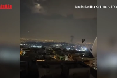 [Video] Israel – Iran tấn công các cơ sở quân sự trọng yếu của nhau