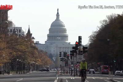 [Video] Tổng thống Mỹ cảnh báo đáp trả mạnh nếu bị Iran tấn công